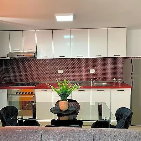 Hotel Duplex Near Center